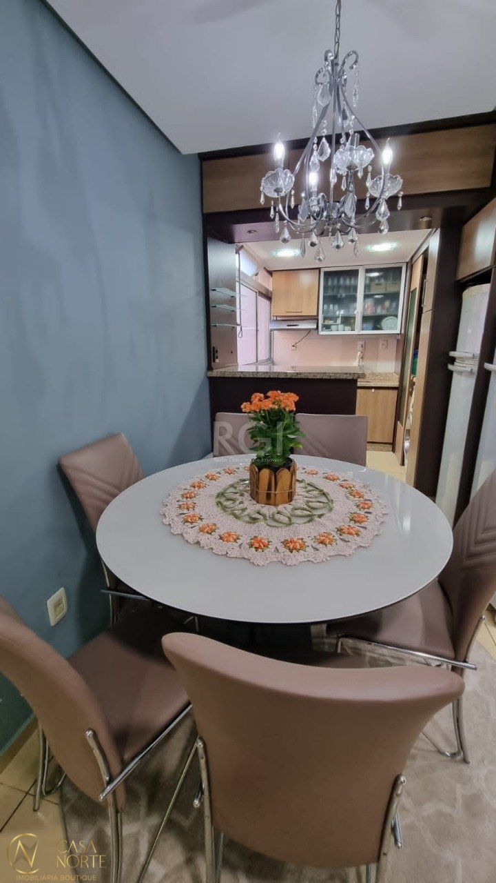 Apartamento à venda com 3 quartos, 67m², 1 vaga, Avenida da Cavalhada no bairro Cavalhada em Porto Alegre