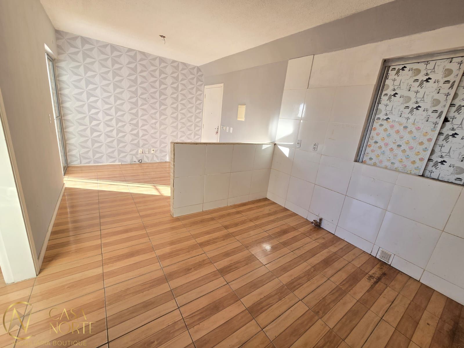 Apartamento à venda com 2 quartos, 45m², 1 vaga, Estrada Barro Vermelho no bairro Restinga em Porto Alegre