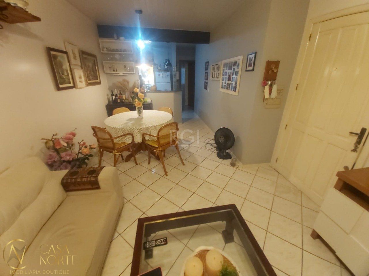 Casa à venda com 3 quartos, 60m², 2 vagas, Rua Irmão Firmino Biazus no bairro Hípica em Porto Alegre