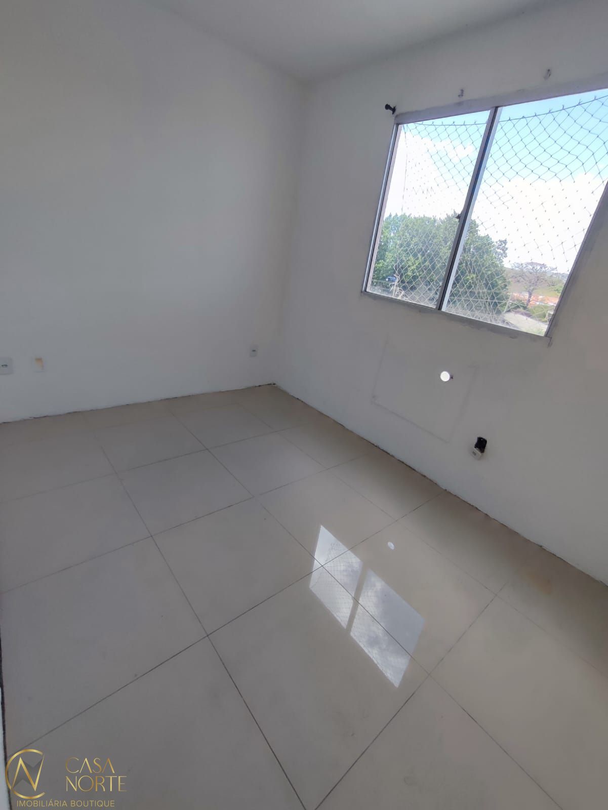 Apartamento à venda com 2 quartos, 40m², 1 vaga, José Iuchno no bairro Hípica em Porto Alegre