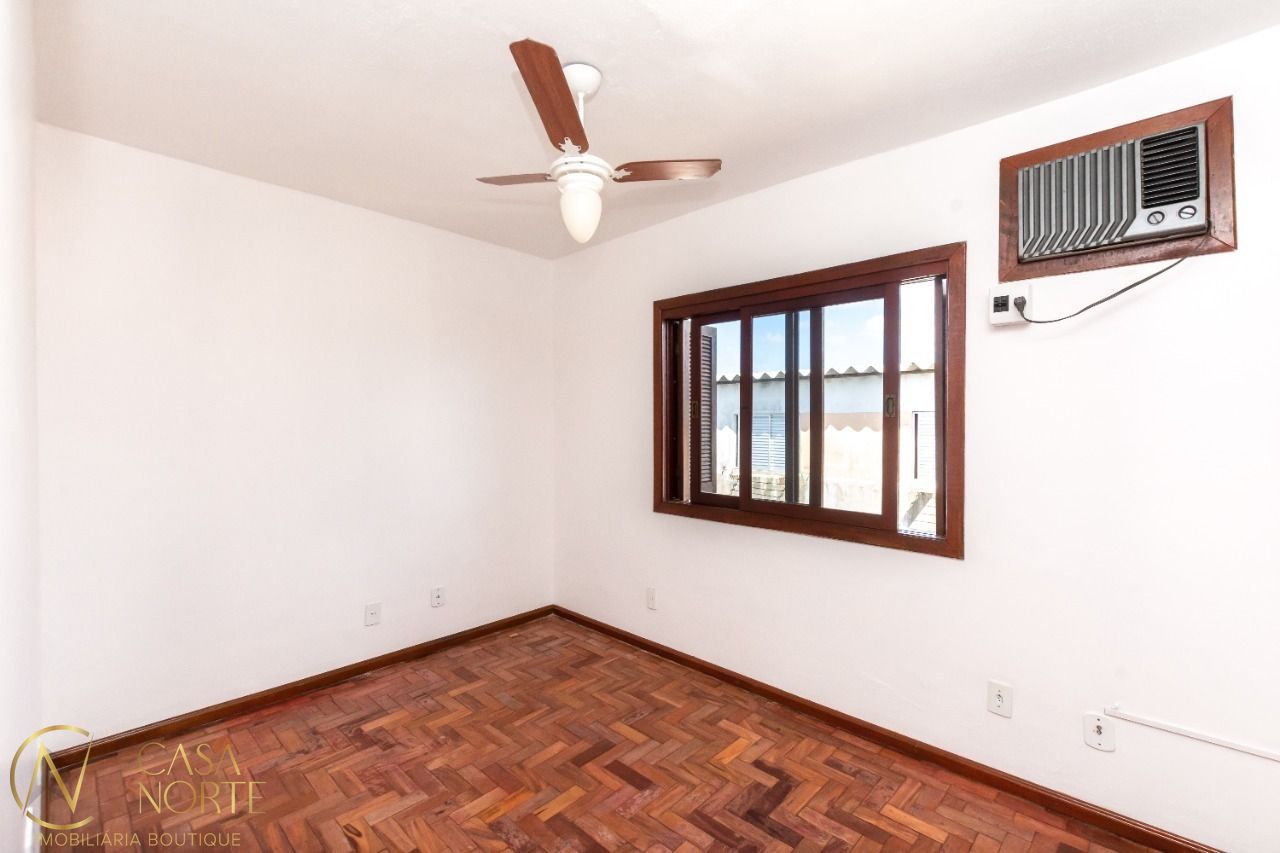 Apartamento à venda com 2 quartos, 49m², 1 vaga, Rua Carolina no bairro Restinga em Porto Alegre