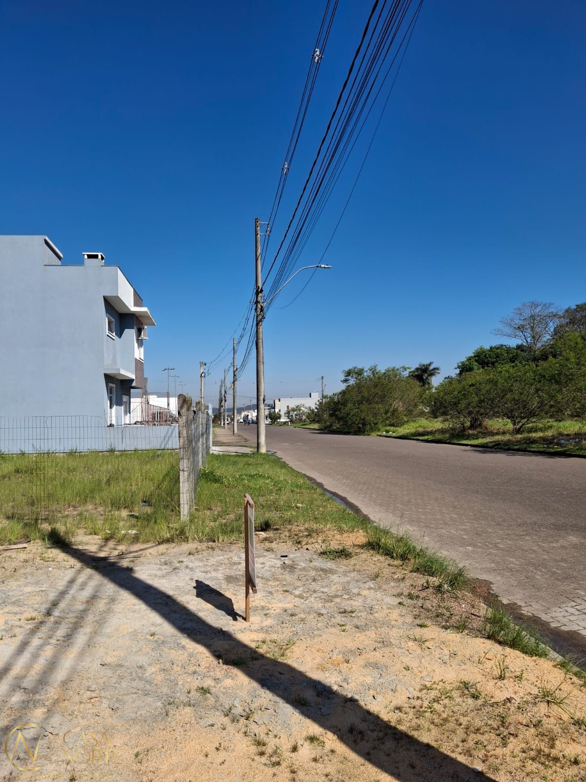 Terreno à venda  com 150m², Rua Jorge Babot Miranda no bairro Aberta dos Morros em Porto Alegre
