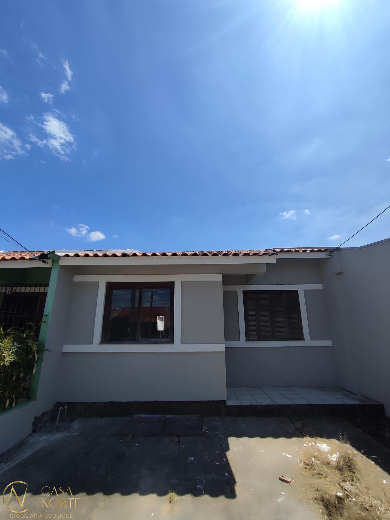 Casa à venda com 2 quartos, 51m², 2 vagas, Rua Pedro Faria no bairro Hípica em Porto Alegre