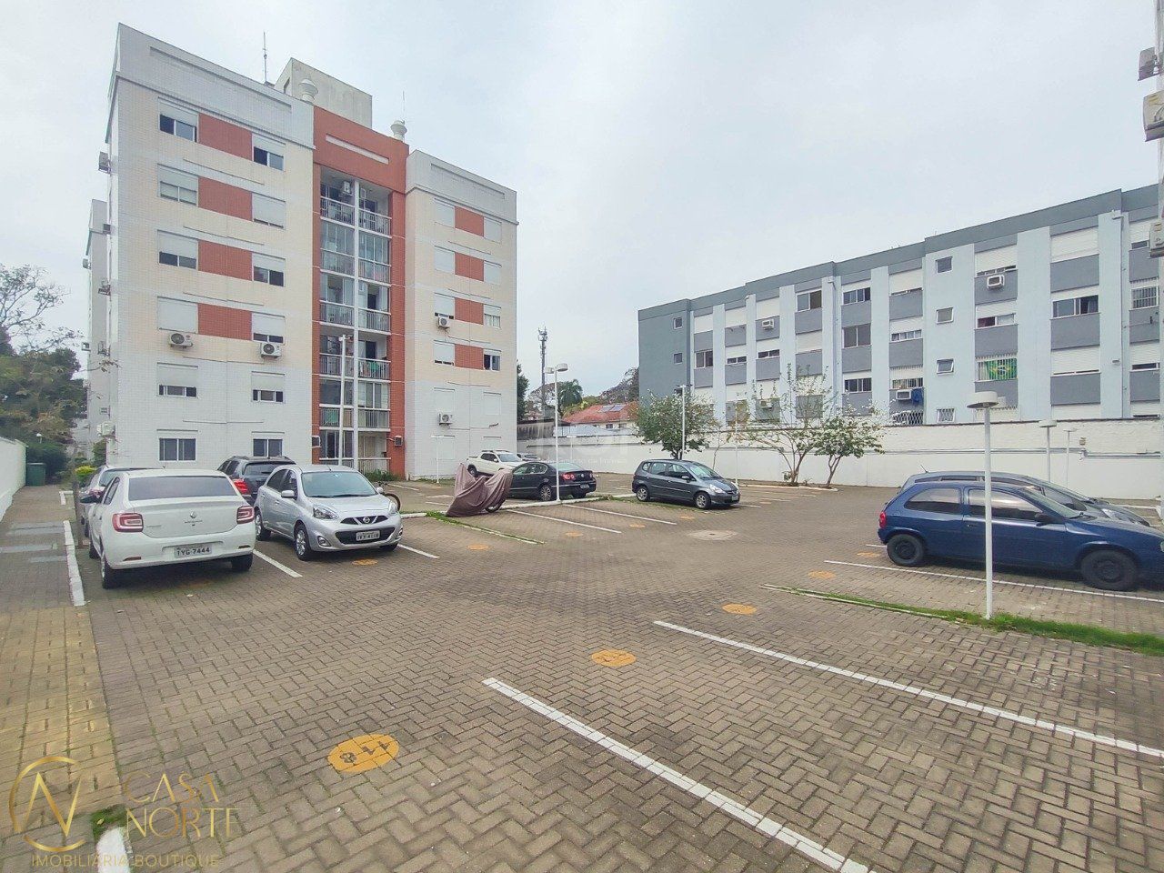 Apartamento à venda com 3 quartos, 63m², 1 suíte, 1 vaga, Rua Doutor Campos Velho no bairro Cristal em Porto Alegre
