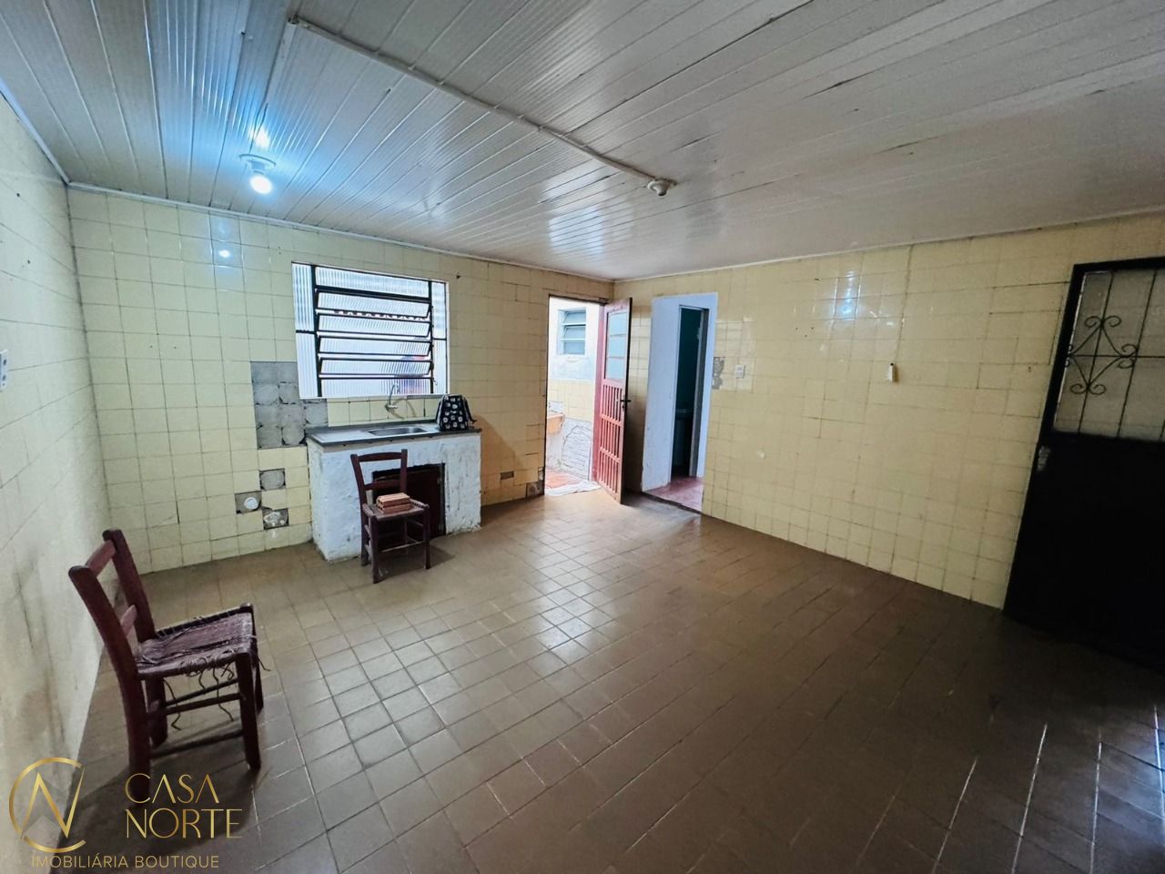 Casa à venda com 3 quartos, 80m², 2 vagas, Acesso F no bairro Restinga em Porto Alegre