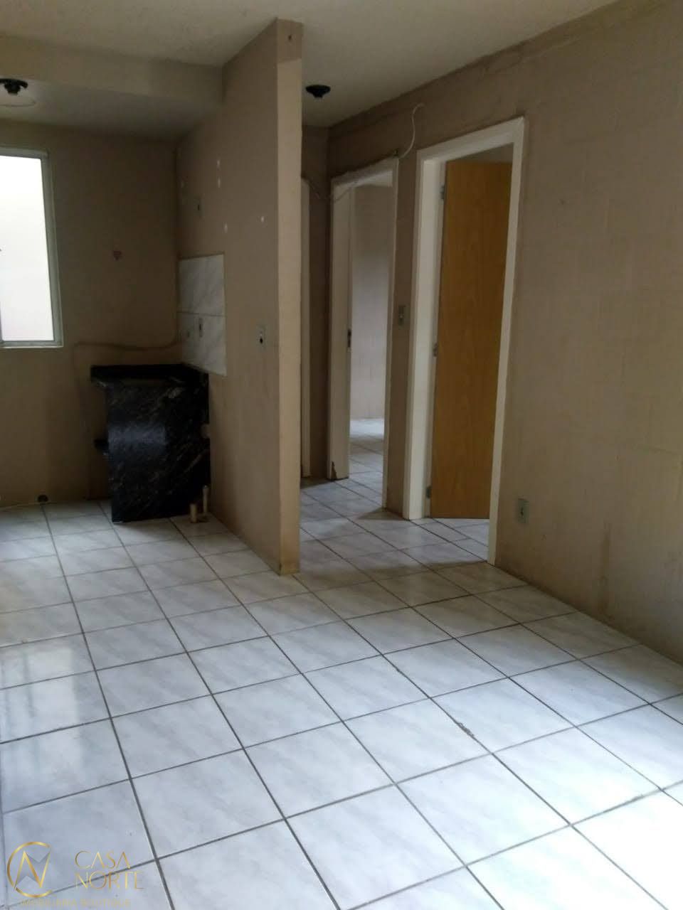 Apartamento à venda com 2 quartos, 38m², 1 vaga, Avenida João Antônio Silveira no bairro Lomba do Pinheiro em Porto Alegre