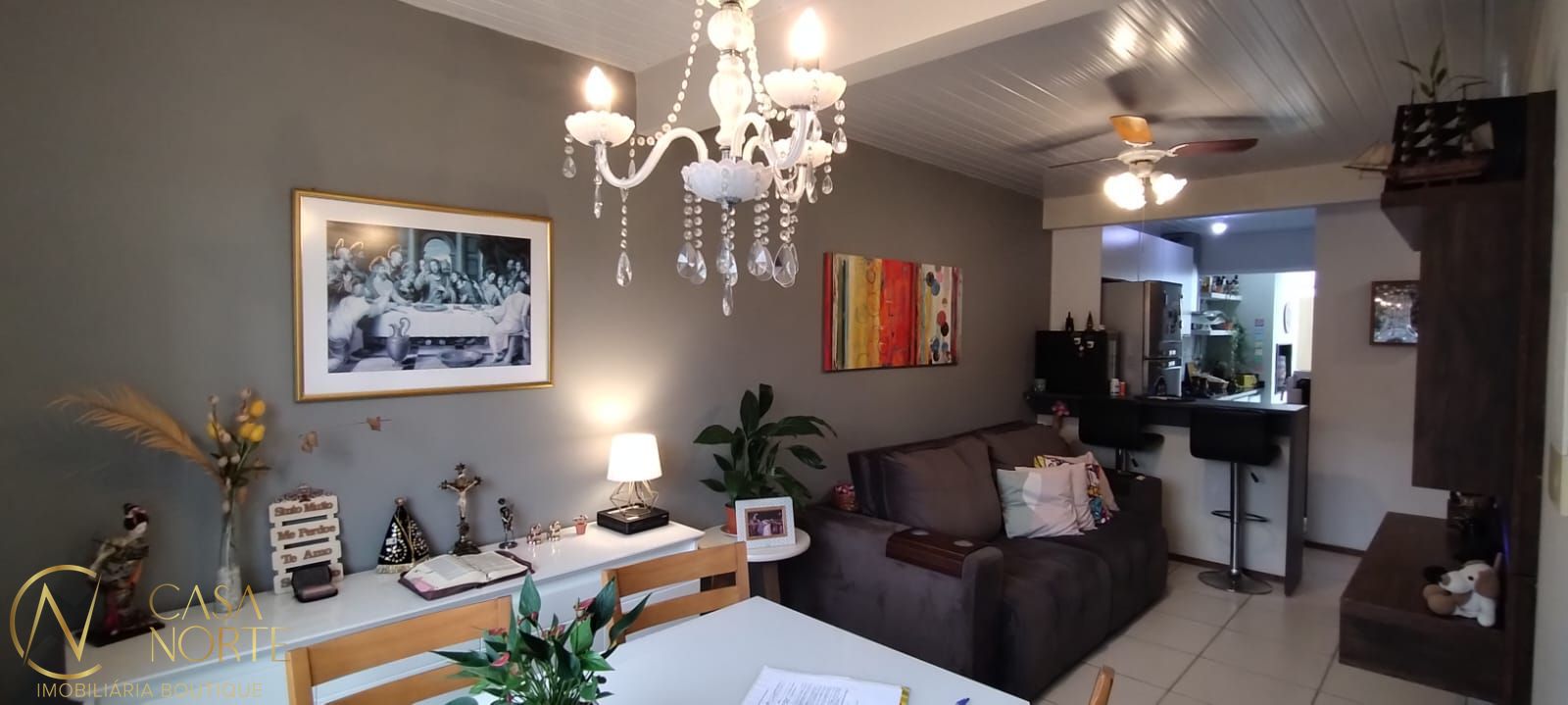 Casa à venda com 3 quartos, 58m², 1 suíte, 2 vagas, Estrada Costa Gama no bairro Restinga em Porto Alegre
