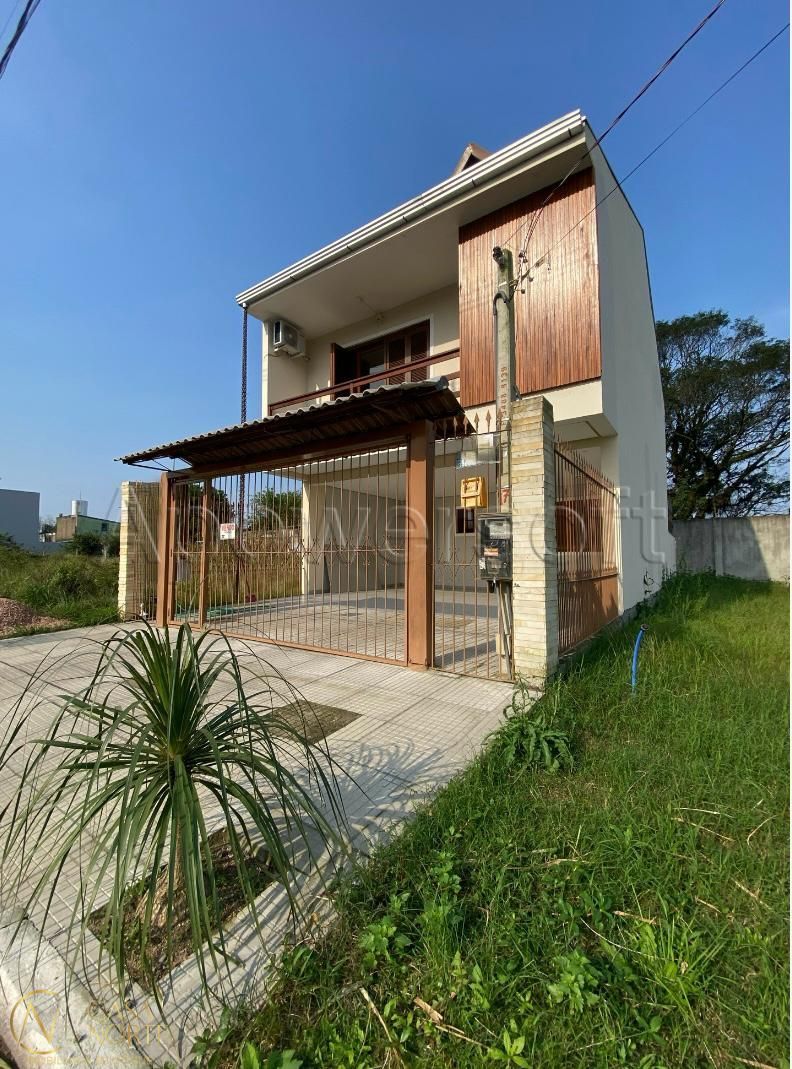 Casa à venda com 3 quartos, 135m², 1 suíte, 2 vagas, Rua Francisco Mattos Terres no bairro Aberta dos Morros em Porto Alegre