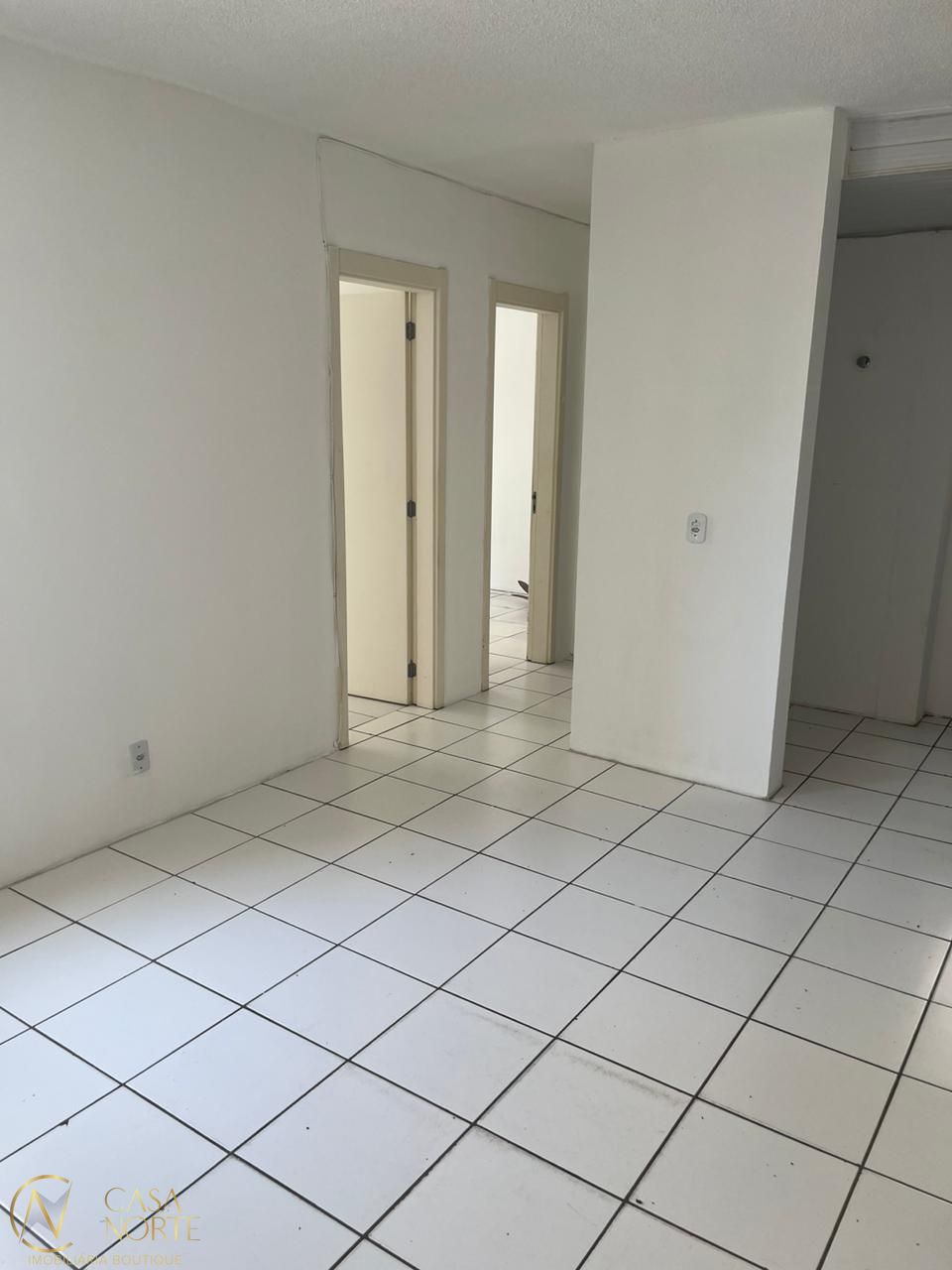 Apartamento à venda com 2 quartos, 54m², 1 vaga, Estrada Barro Vermelho no bairro Restinga em Porto Alegre