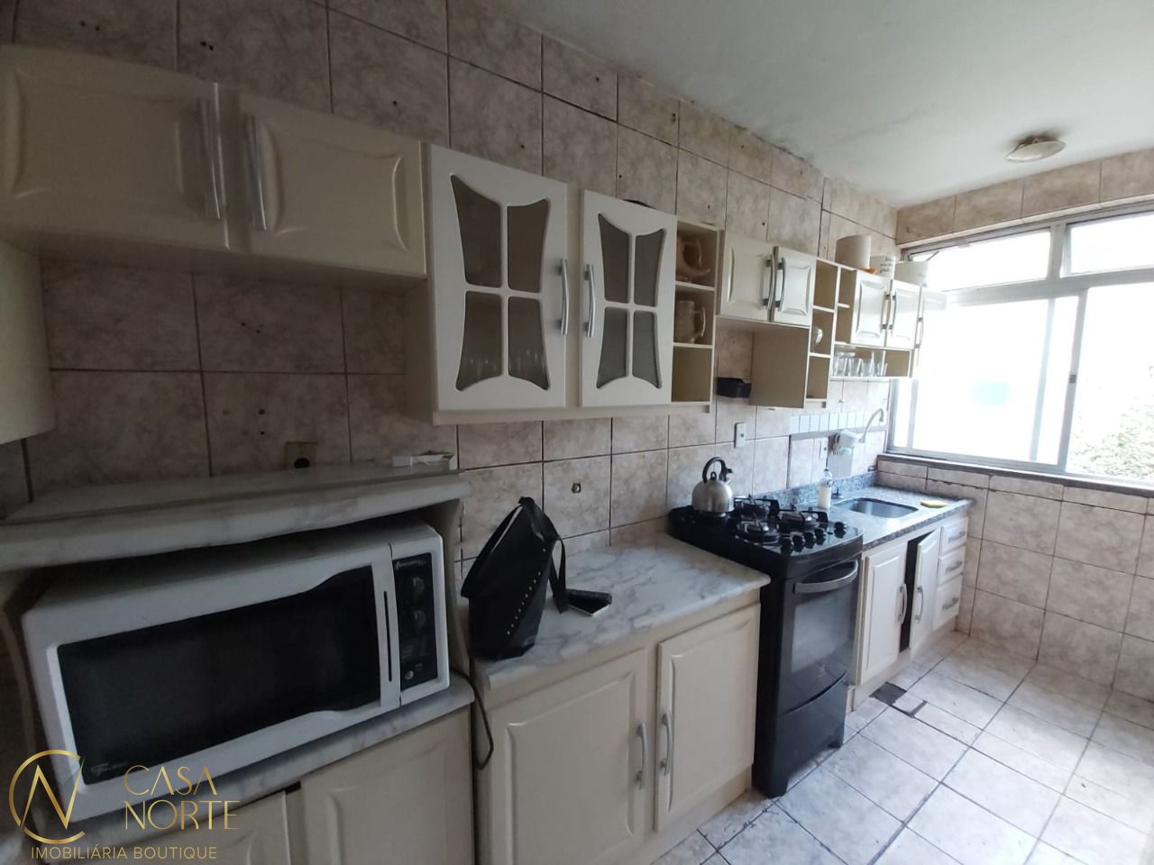 Apartamento à venda com 2 quartos, 46m², 1 vaga, Estrada João Salomoni no bairro Vila Nova em Porto Alegre