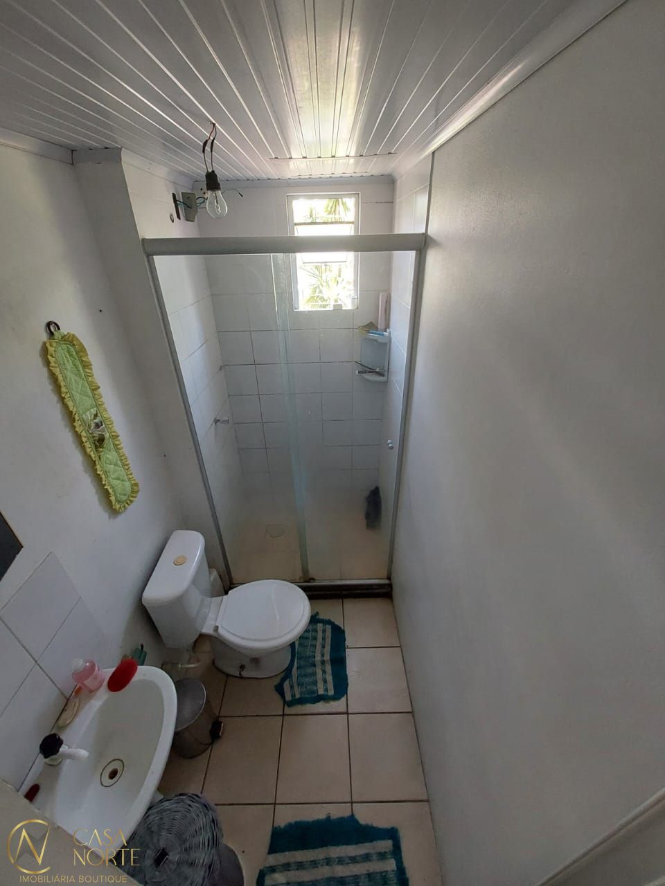 Apartamento à venda com 2 quartos, 36m², 1 vaga, Rua Atílio Supertti no bairro Vila Nova em Porto Alegre