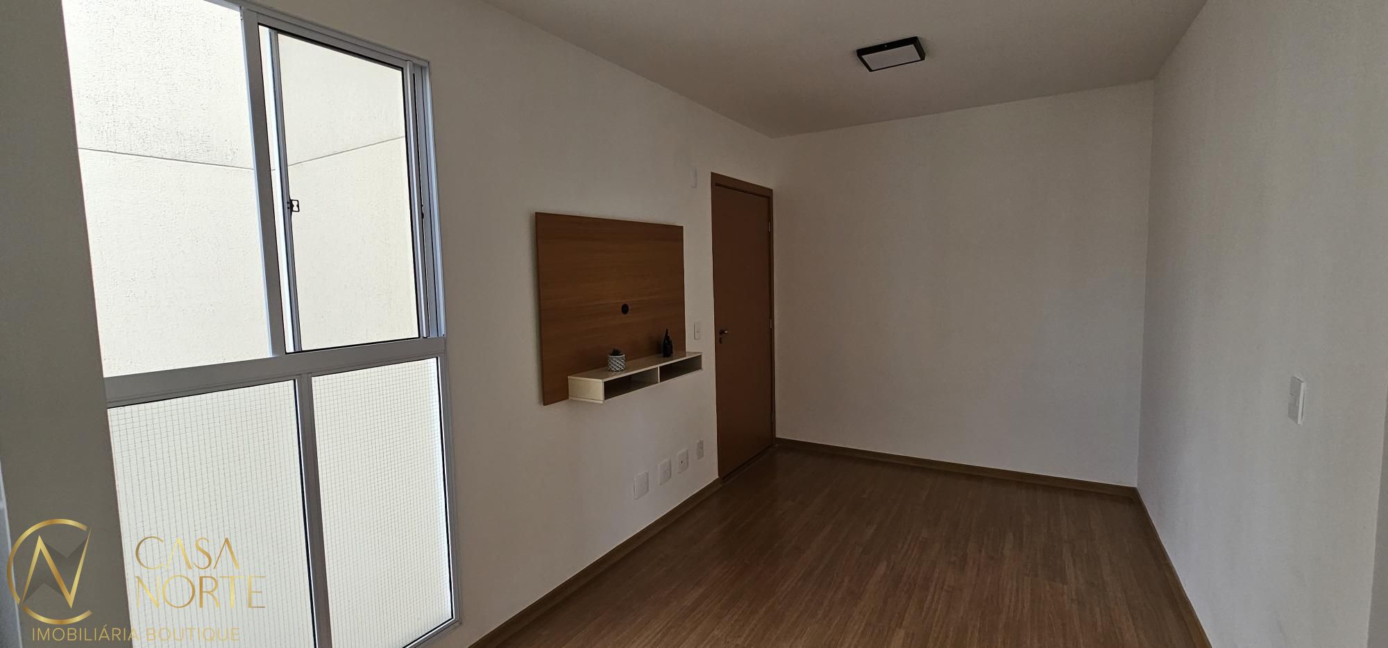 Apartamento à venda com 2 quartos, 40m², 1 vaga, Rua Sete Mil e Oito no bairro Restinga em Porto Alegre
