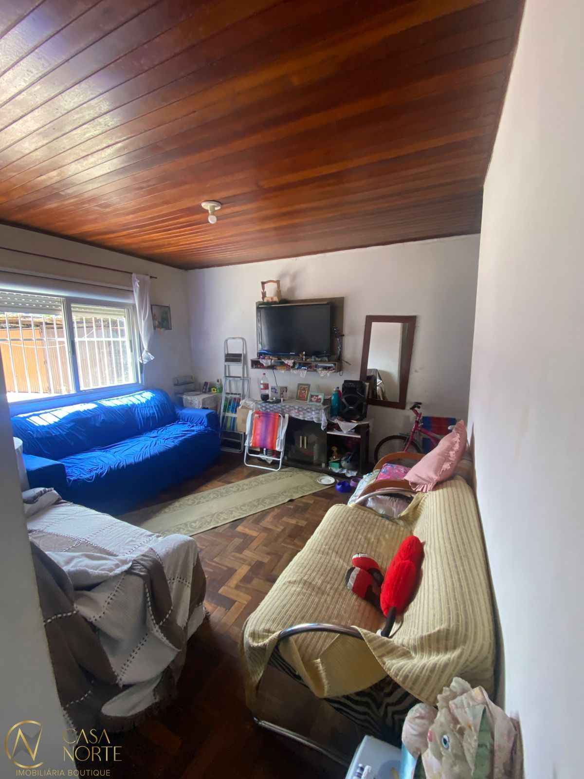 Apartamento à venda com 2 quartos, 55m², Avenida João Antônio Silveira no bairro Restinga em Porto Alegre