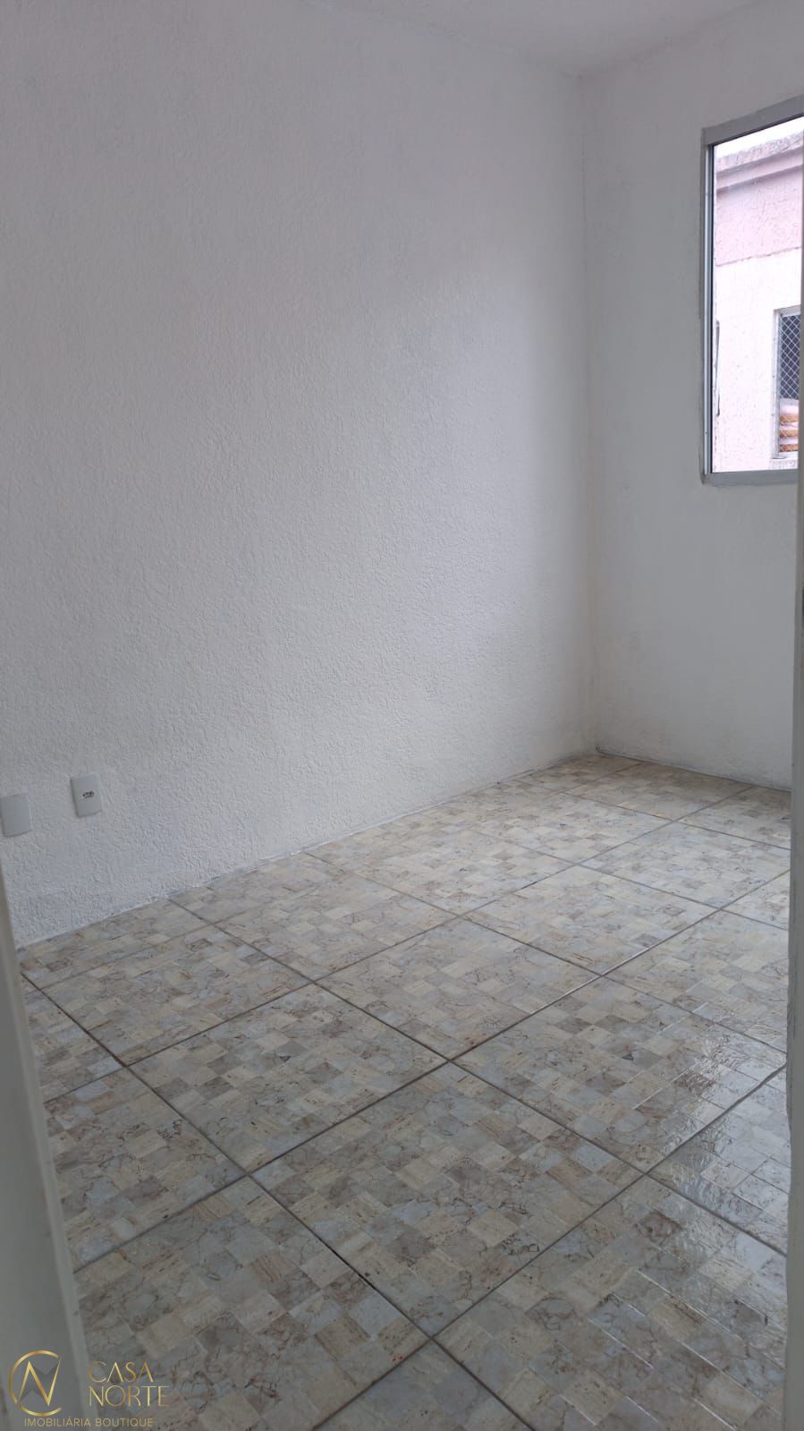 Apartamento à venda com 2 quartos, 41m², 1 vaga, José Iuchno no bairro Hípica em Porto Alegre
