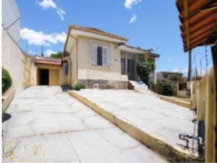 Casa à venda com 2 quartos, 100m², 3 vagas, Avenida Professor Oscar Pereira no bairro Cascata em Porto Alegre