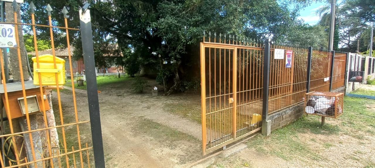 Terreno à venda com 6 quartos com 3780m², 3 vagas, Rua Nilza da Silveira no bairro Restinga em Porto Alegre