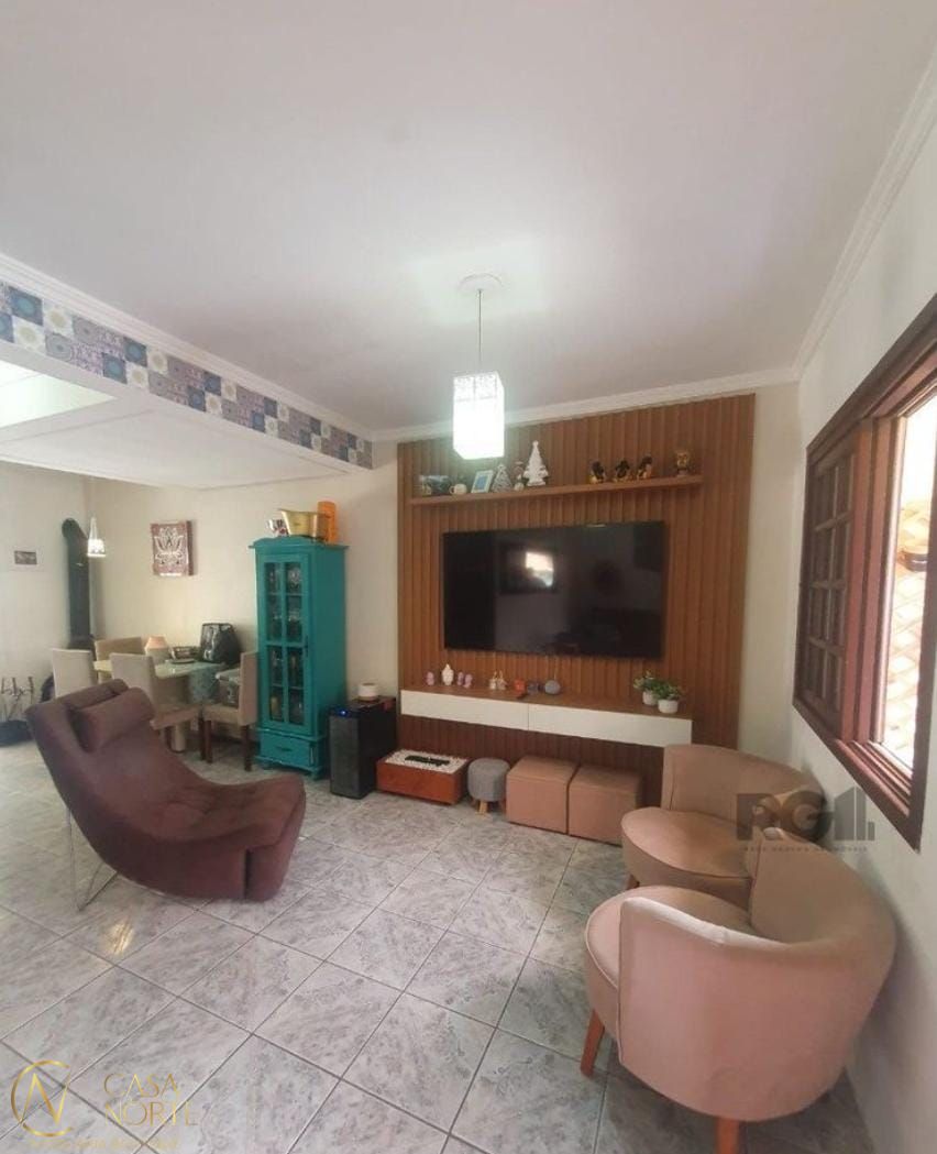 Casa de Condomínio à venda com 3 quartos, 84m², 1 vaga, Avenida Edgar Pires de Castro no bairro Hípica em Porto Alegre
