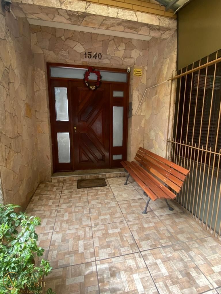 Apartamento à venda com 2 quartos, 60m², Rua Umbú no bairro Passo da Areia em Porto Alegre