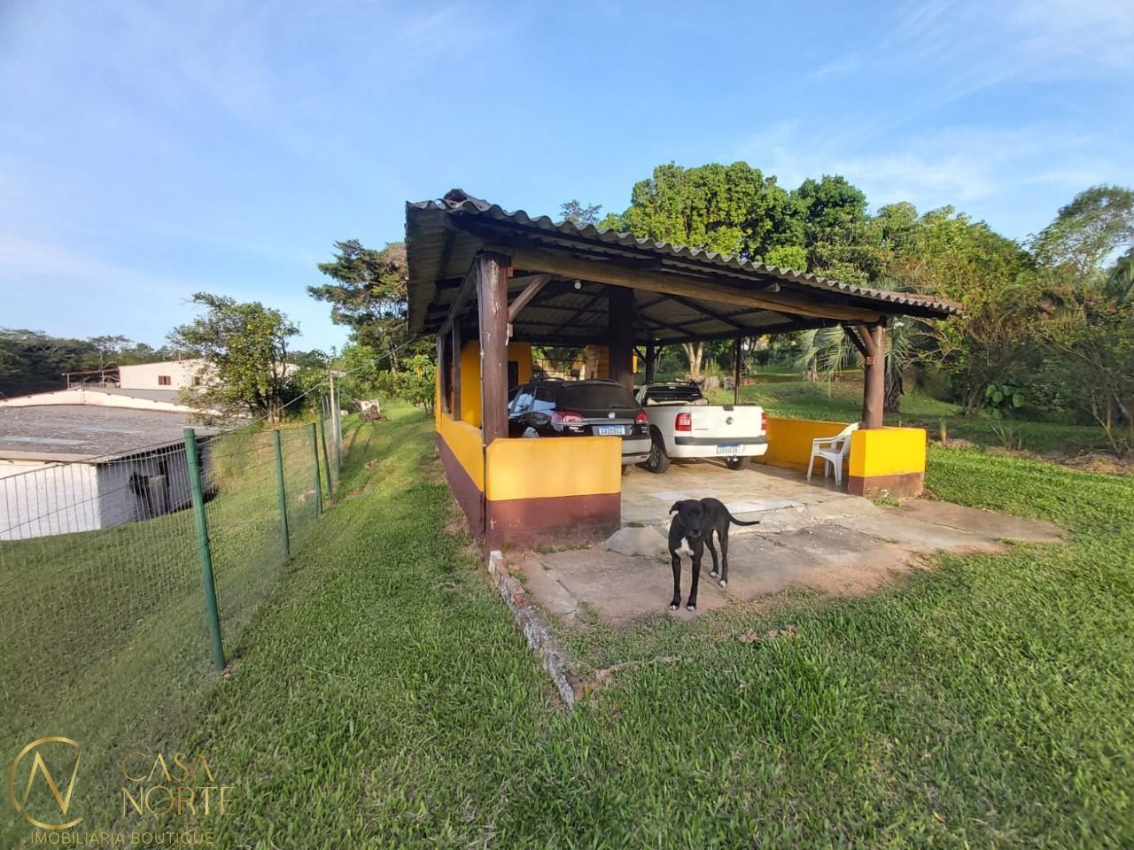 Sítio à venda com 2 quartos, 7846m², 3 vagas, Avenida João Antônio Silveira no bairro Lomba do Pinheiro em Porto Alegre