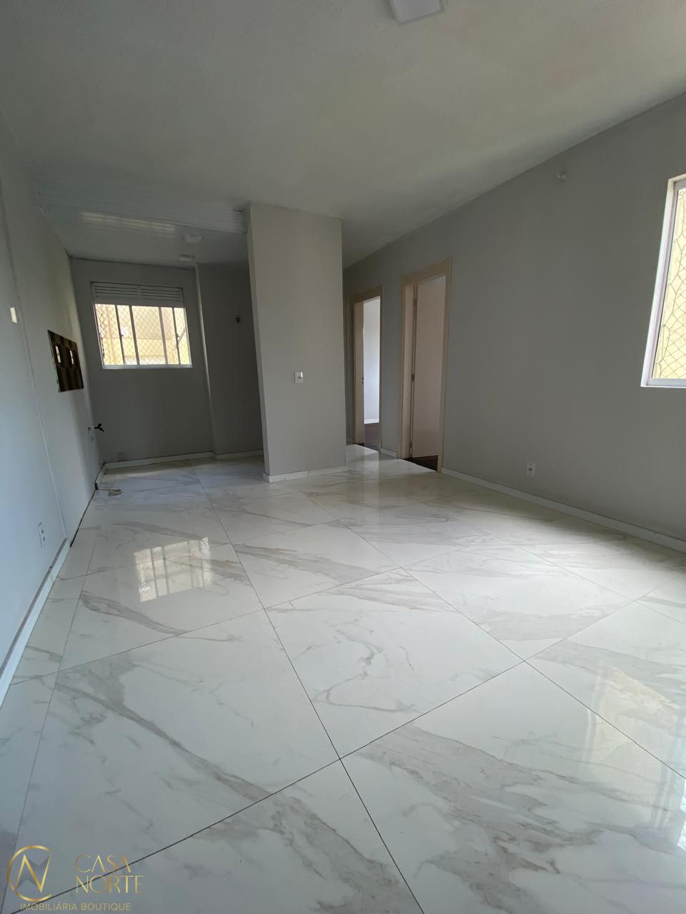 Apartamento à venda com 2 quartos, 54m², 1 vaga, Estrada Barro Vermelho no bairro Restinga em Porto Alegre