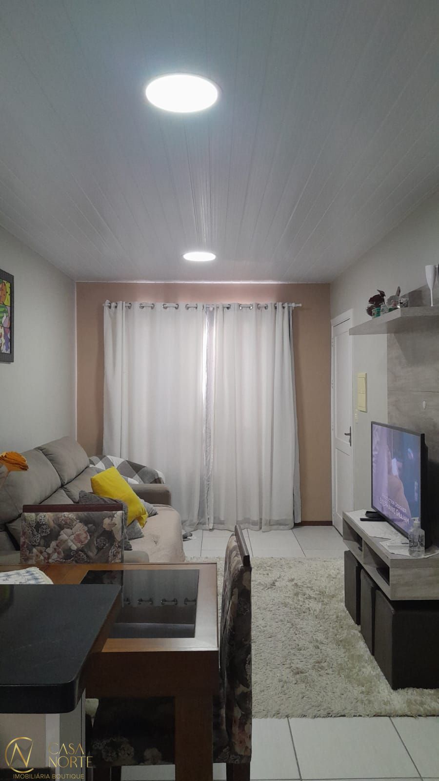 Casa à venda com 2 quartos, 54m², 1 suíte, 1 vaga, Estrada Costa Gama no bairro Hípica em Porto Alegre