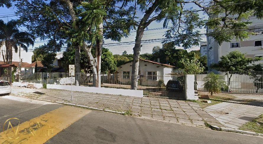 Terreno à venda  com 5160m², Avenida Rodrigues da Fonseca no bairro Vila Nova em Porto Alegre