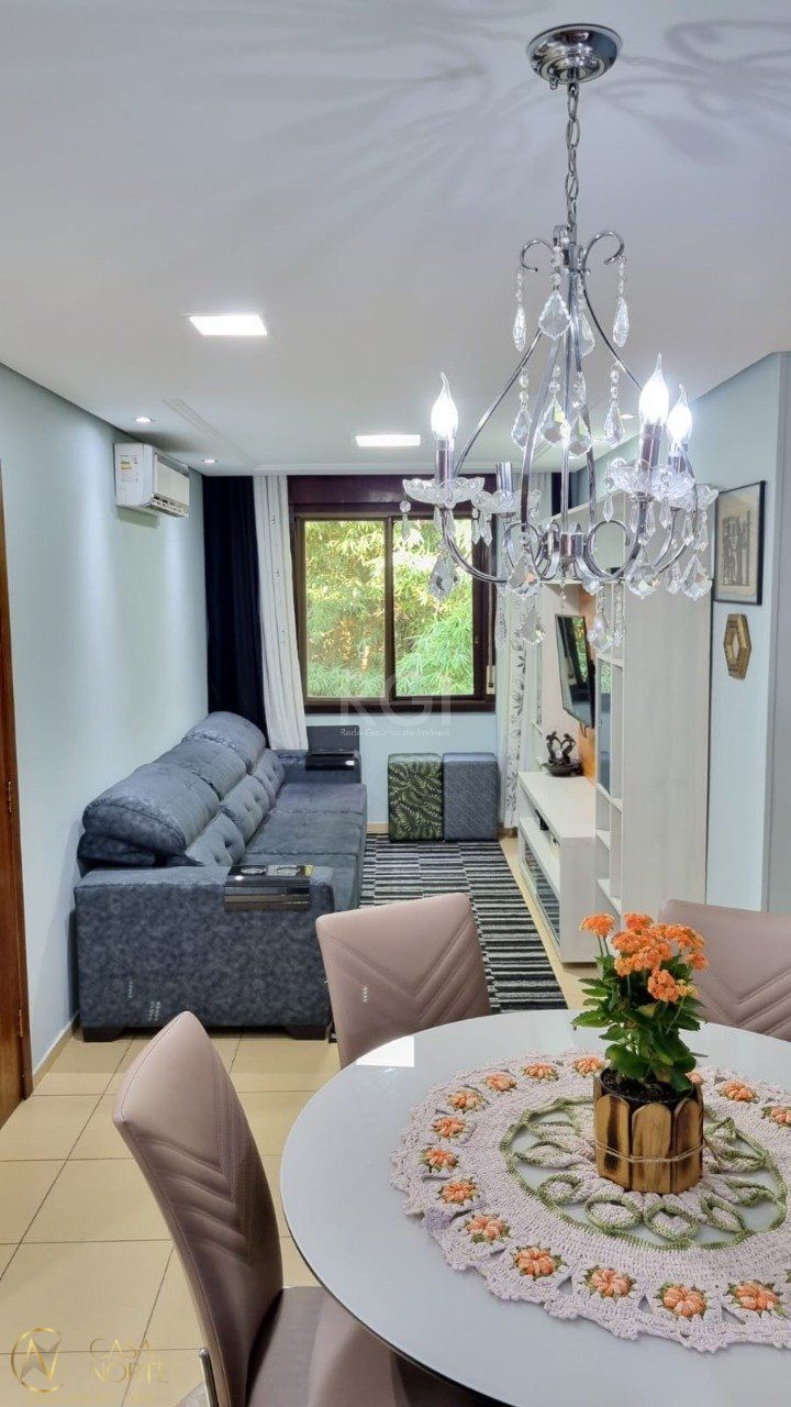 Apartamento à venda com 3 quartos, 67m², 1 vaga, Avenida da Cavalhada no bairro Cavalhada em Porto Alegre