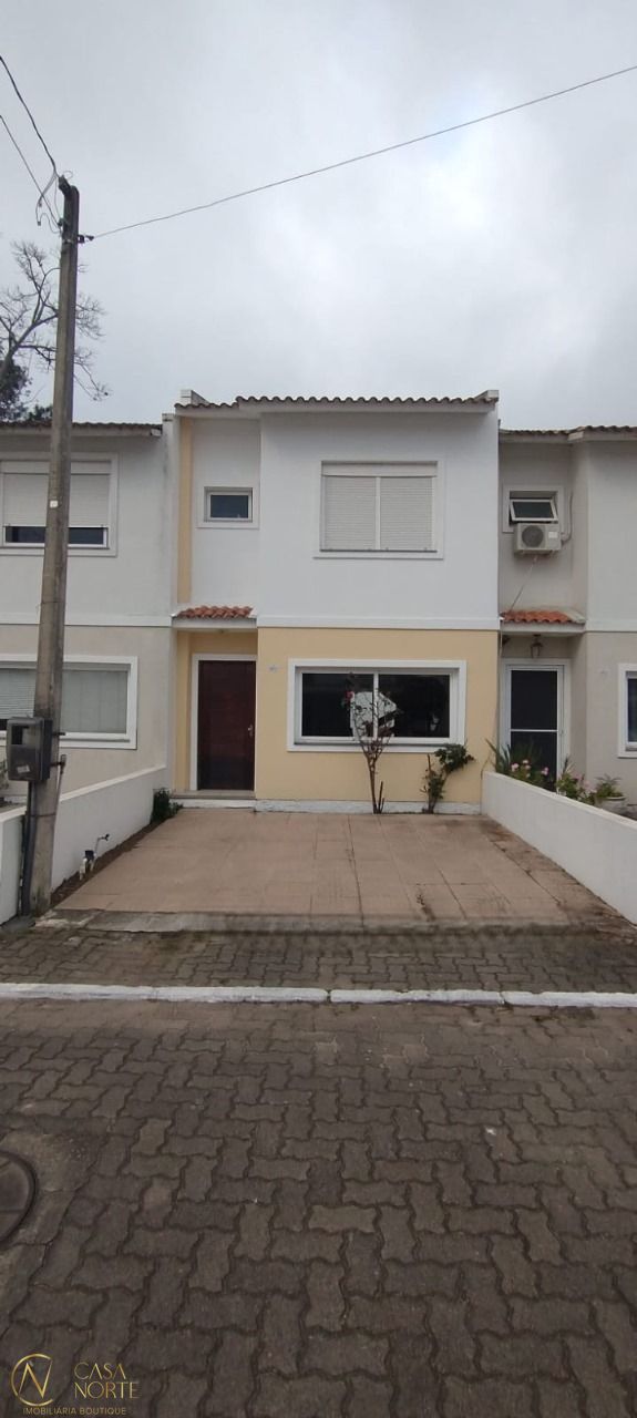 Casa de Condomínio à venda com 3 quartos, 149m², 1 suíte, 1 vaga, Avenida Edgar Pires de Castro no bairro Hípica em Porto Alegre