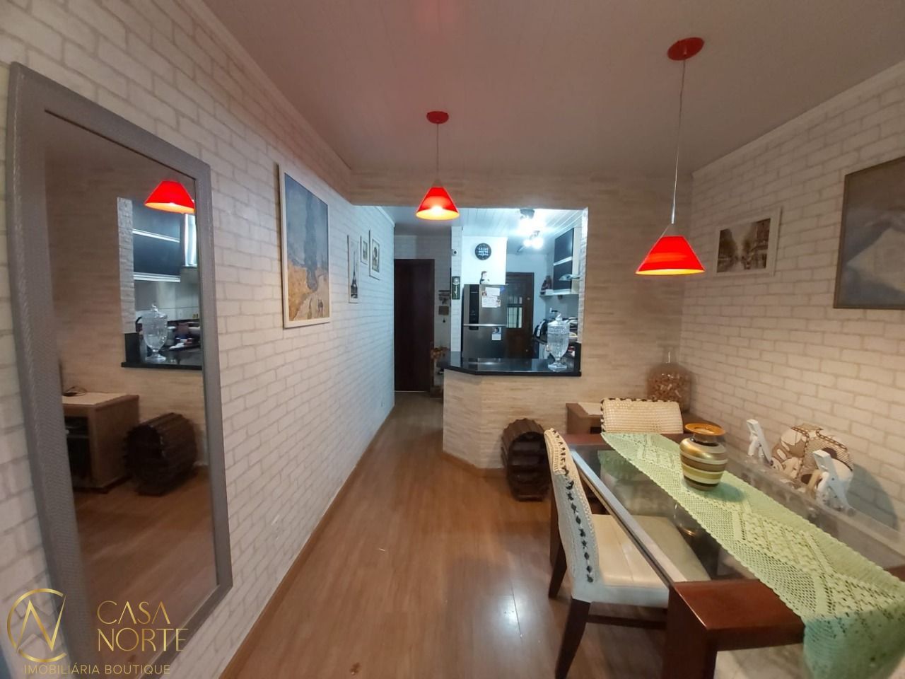 Casa à venda com 3 quartos, 73m², 1 vaga, Rua Wilson Luiz de Almeida no bairro Hípica em Porto Alegre