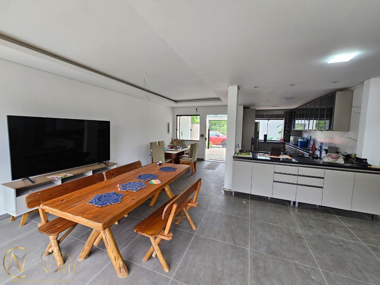 Casa à venda com 3 quartos, 80m², 1 suíte, 1 vaga, Rua Palmeira-Real no bairro Restinga em Porto Alegre