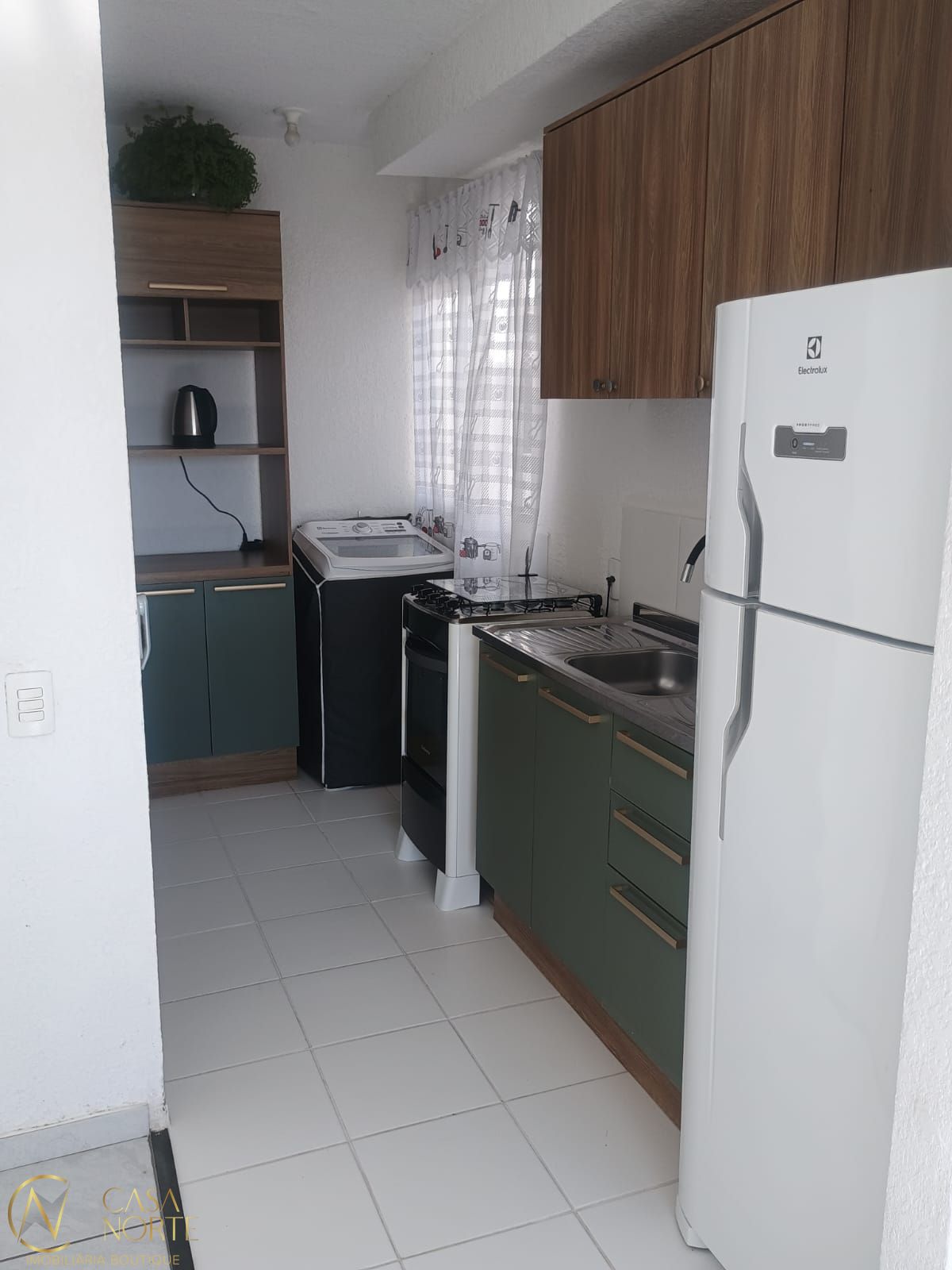 Apartamento à venda com 2 quartos, 41m², 1 vaga, Rua Sabino Pereira Nunes no bairro Restinga em Porto Alegre