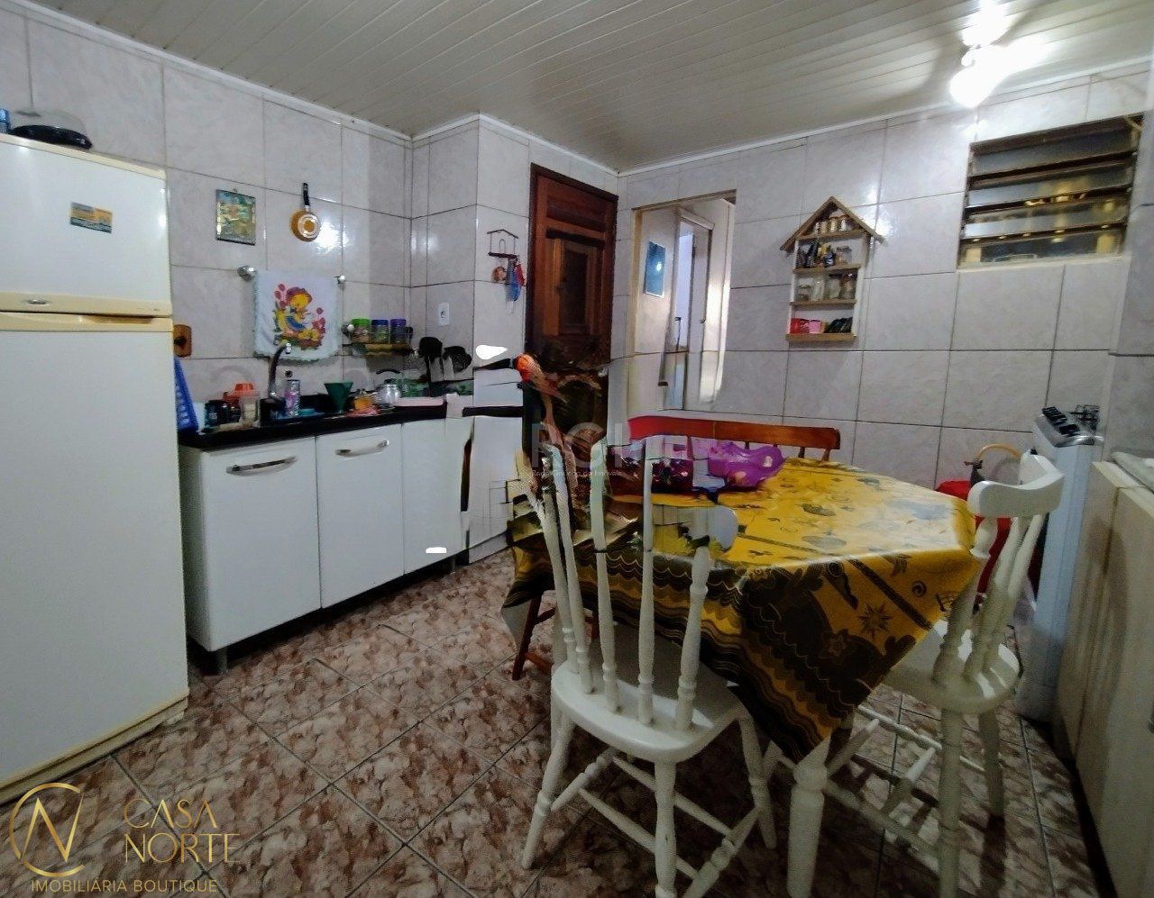 Casa à venda com 3 quartos, 110m², 3 vagas, Rua Engenheiro Oscar de Oliveira Ramos no bairro Restinga em Porto Alegre