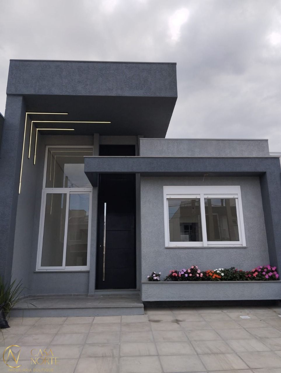 Casa à venda com 3 quartos, 70m², 1 suíte, 2 vagas, Rua Jorge Babot Miranda no bairro Aberta dos Morros em Porto Alegre