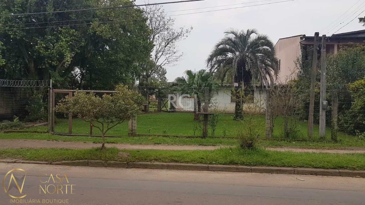 Casa à venda com 1 quarto, 45m², 10 vagas, Estrada Barro Vermelho no bairro Restinga em Porto Alegre