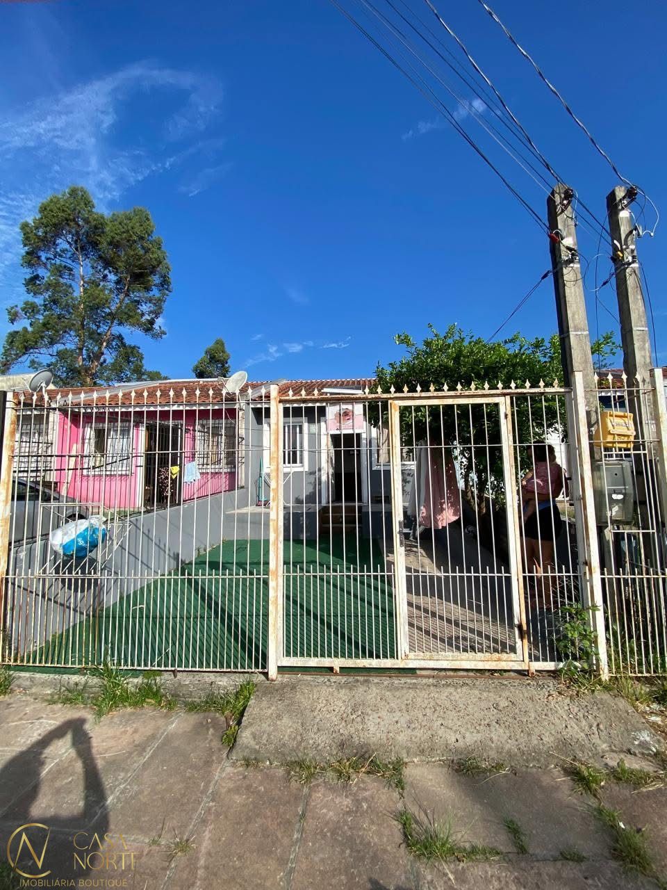 Casa à venda com 1 quarto, 38m², 1 vaga, Rua Solon Vieira Marques no bairro Restinga em Porto Alegre