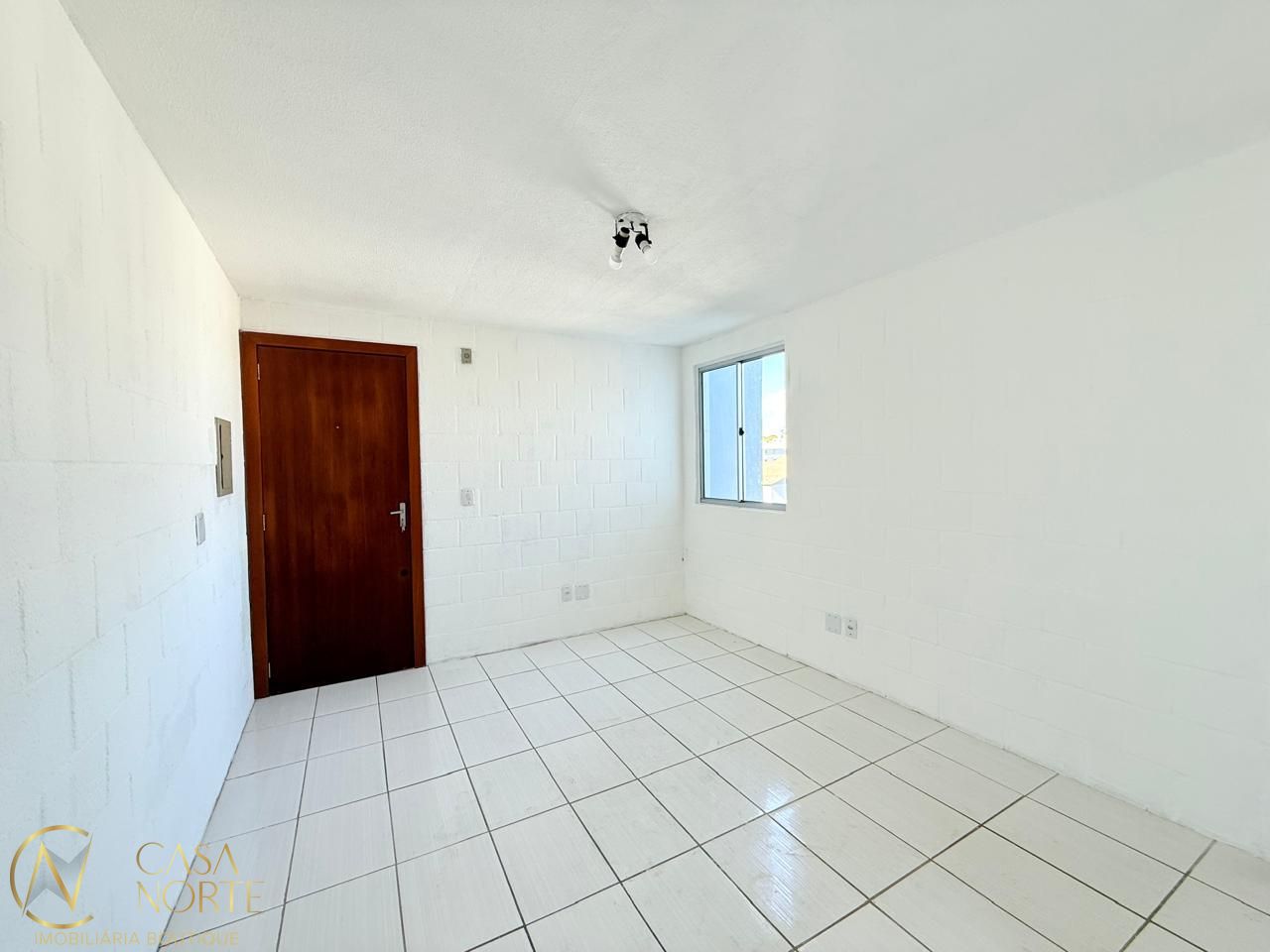 Apartamento à venda com 2 quartos, 38m², 1 vaga, Estrada Cristiano Kraemer no bairro Vila Nova em Porto Alegre