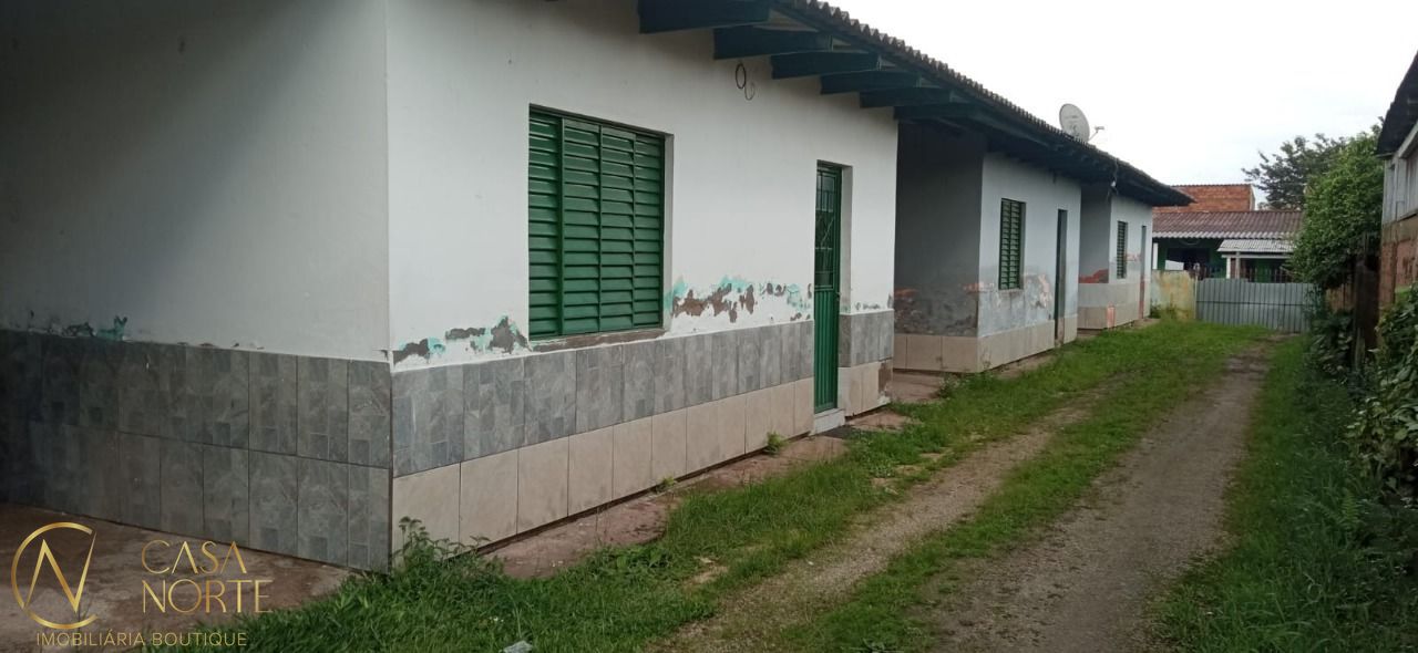 Casa à venda com 4 quartos, 200m², 4 vagas, Rua Laranjeiras no bairro Restinga em Porto Alegre