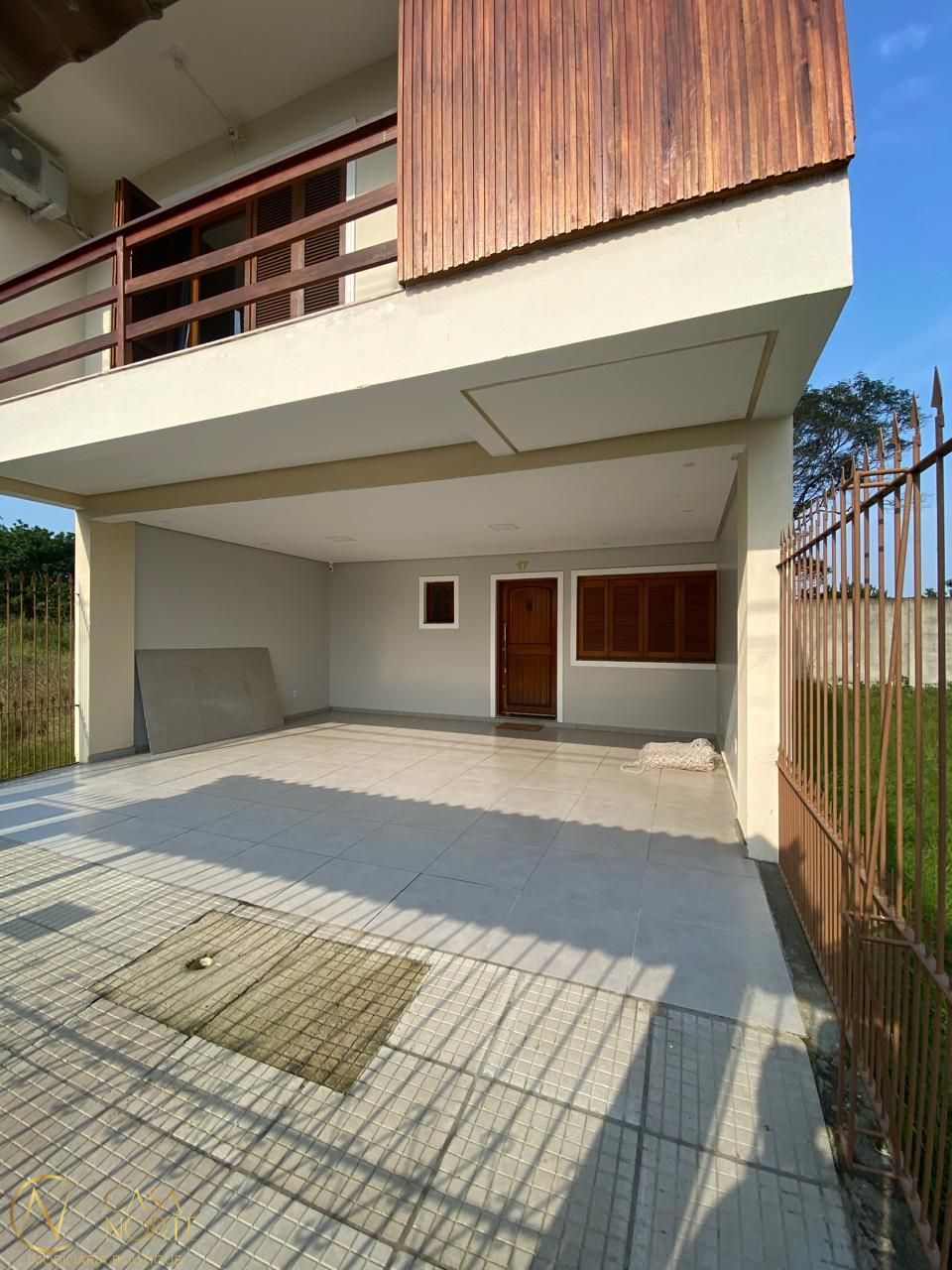 Casa à venda com 3 quartos, 135m², 1 suíte, 2 vagas, Rua Francisco Mattos Terres no bairro Aberta dos Morros em Porto Alegre