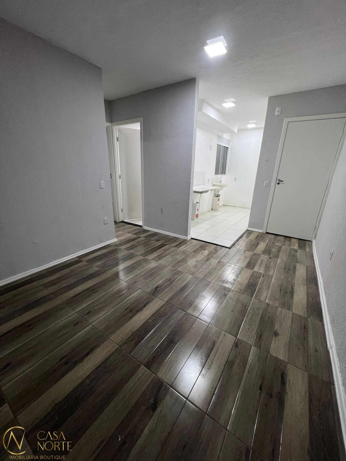 Apartamento à venda com 2 quartos, 41m², 1 vaga, Rua Sabino Pereira Nunes no bairro Restinga em Porto Alegre