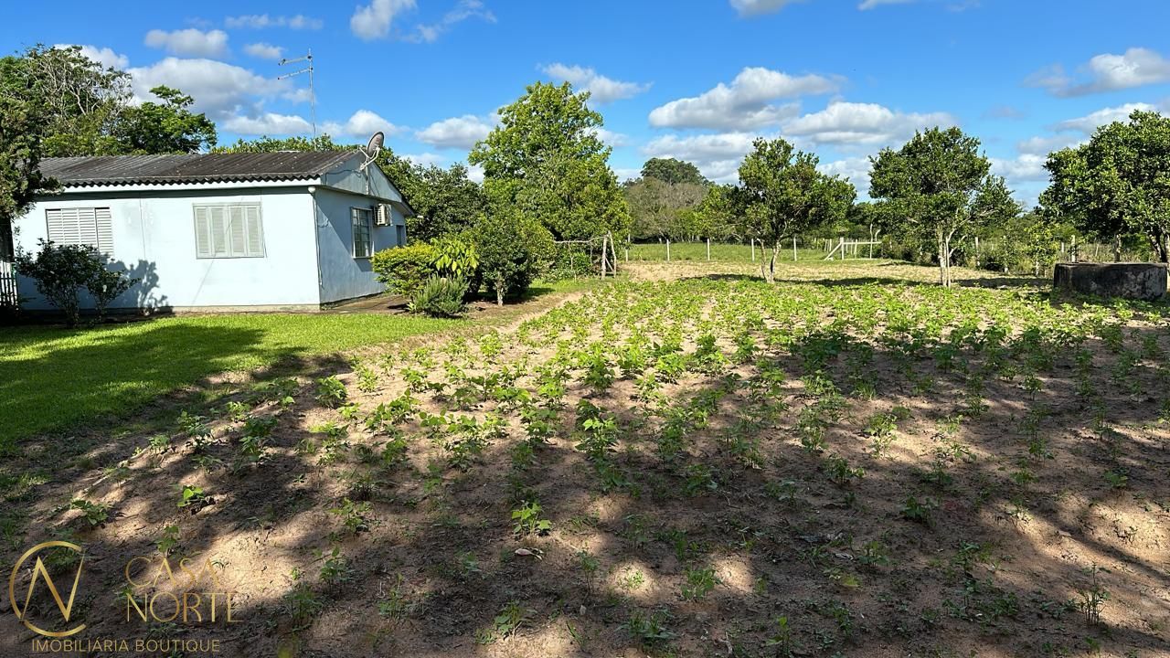 Sítio à venda com 3 quartos, 520m², 3 vagas, Rua Mauro Vieira no bairro Lami em Porto Alegre