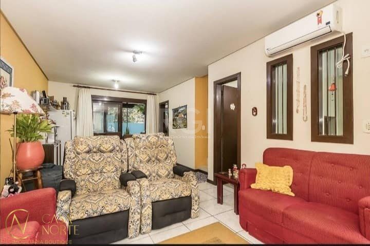 Casa de Condomínio à venda com 3 quartos, 135m², 1 suíte, 1 vaga, Rua Engenheiro Otávio Furtado no bairro Ipanema em Porto Alegre