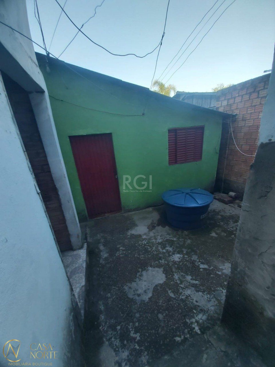 Terreno Comercial à venda  com 300m², Beco do David no bairro Lomba do Pinheiro em Porto Alegre