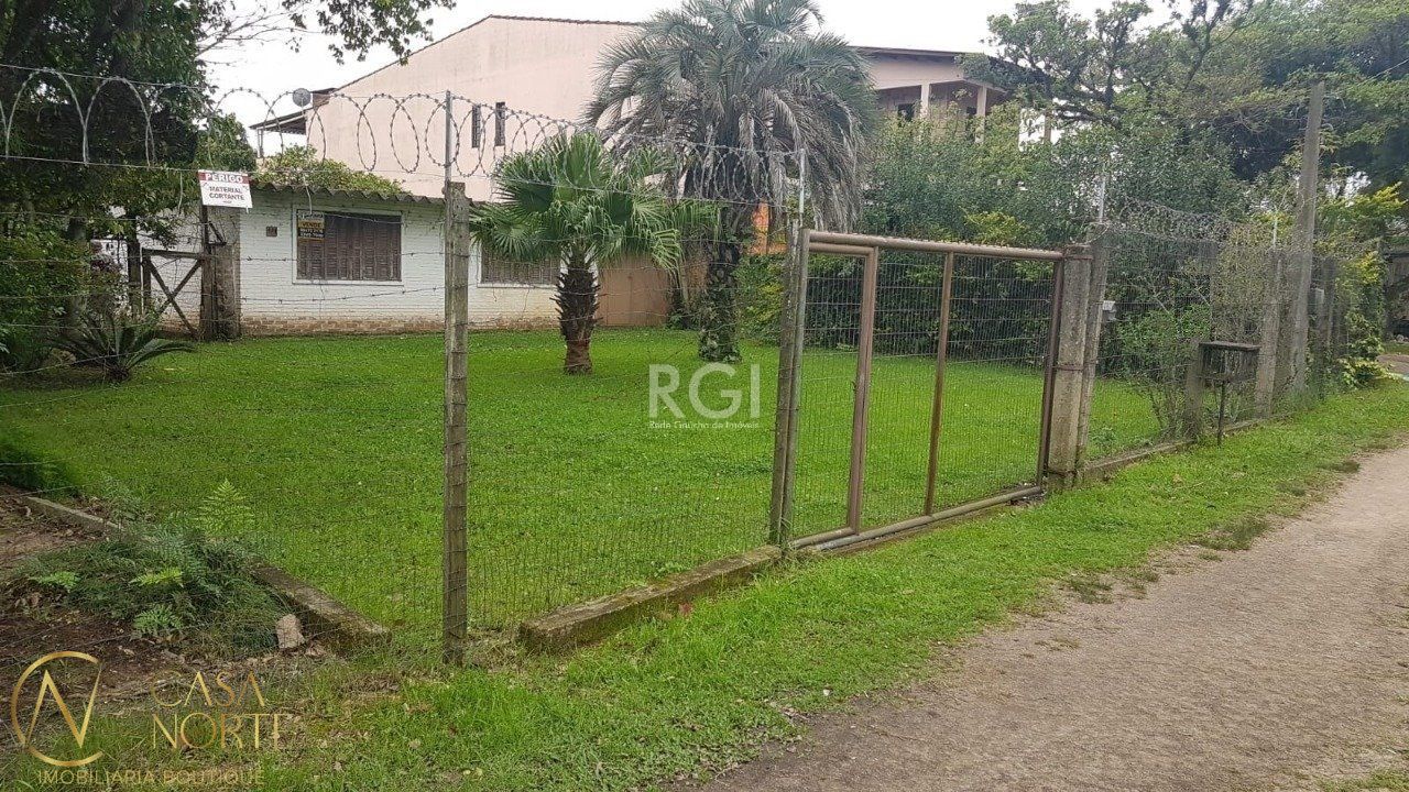 Casa à venda com 1 quarto, 45m², 10 vagas, Estrada Barro Vermelho no bairro Restinga em Porto Alegre