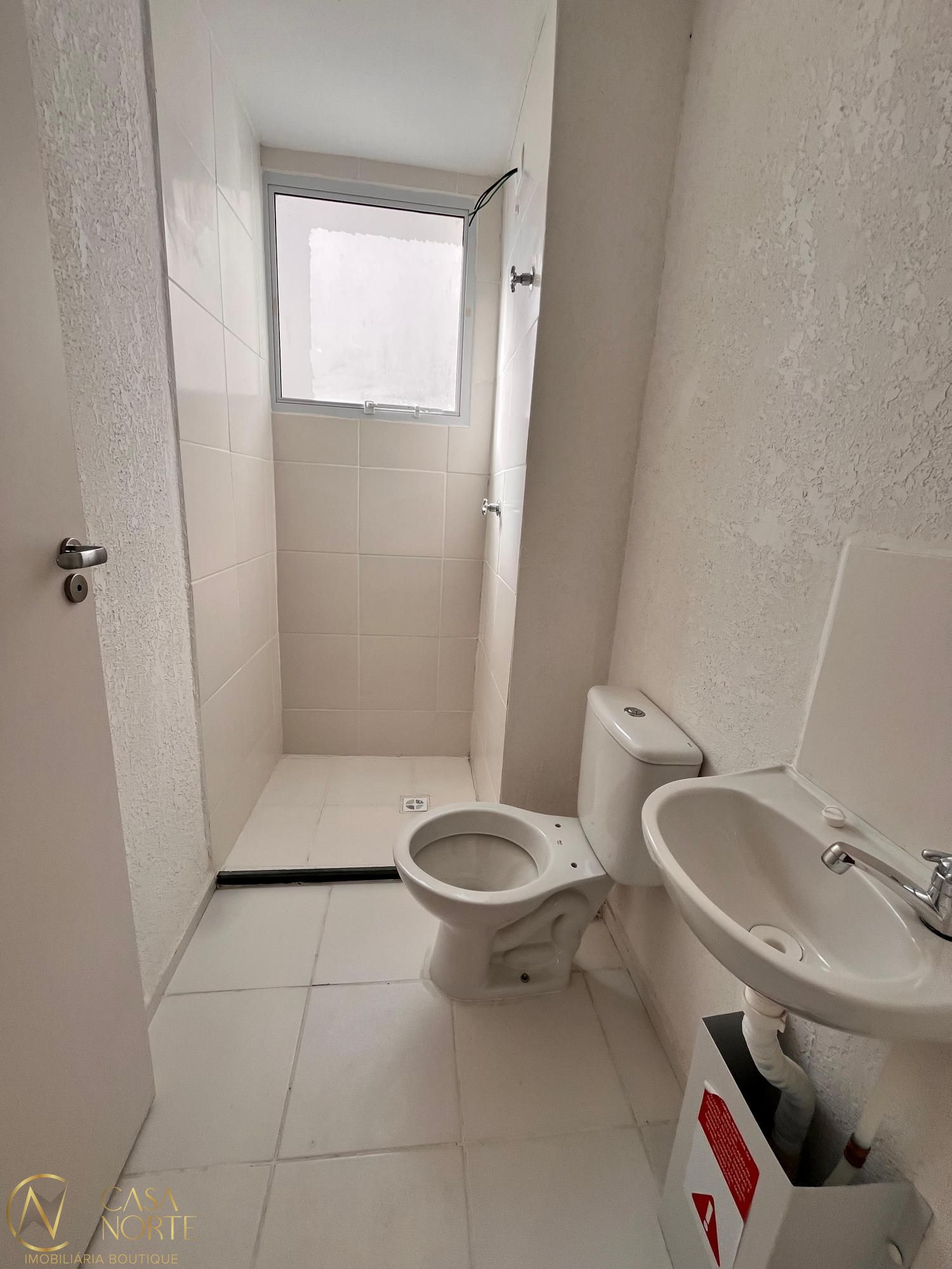 Apartamento à venda com 2 quartos, 41m², 1 vaga, Rua Sabino Pereira Nunes no bairro Restinga em Porto Alegre