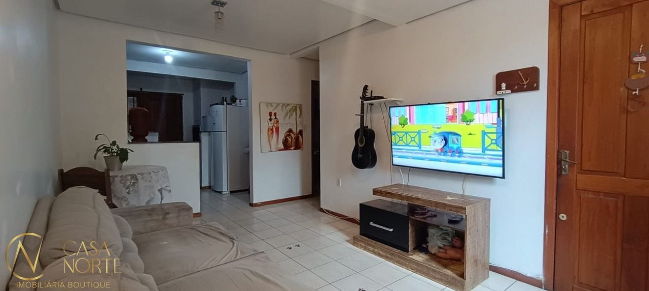 Casa à venda com 2 quartos, 62m², 1 vaga, Avenida Alcibiades Martins da Rocha no bairro Aberta dos Morros em Porto Alegre