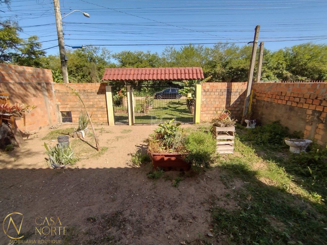 Casa à venda com 1 quarto, 54m², 2 vagas, Estrada Jacques da Rosa no bairro Lageado em Porto Alegre