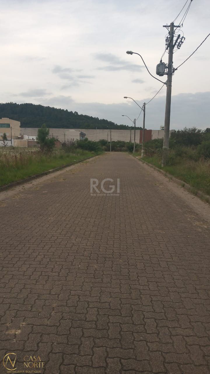Terreno à venda  com 162m², Rua Francisco Mattos Terres no bairro Aberta dos Morros em Porto Alegre