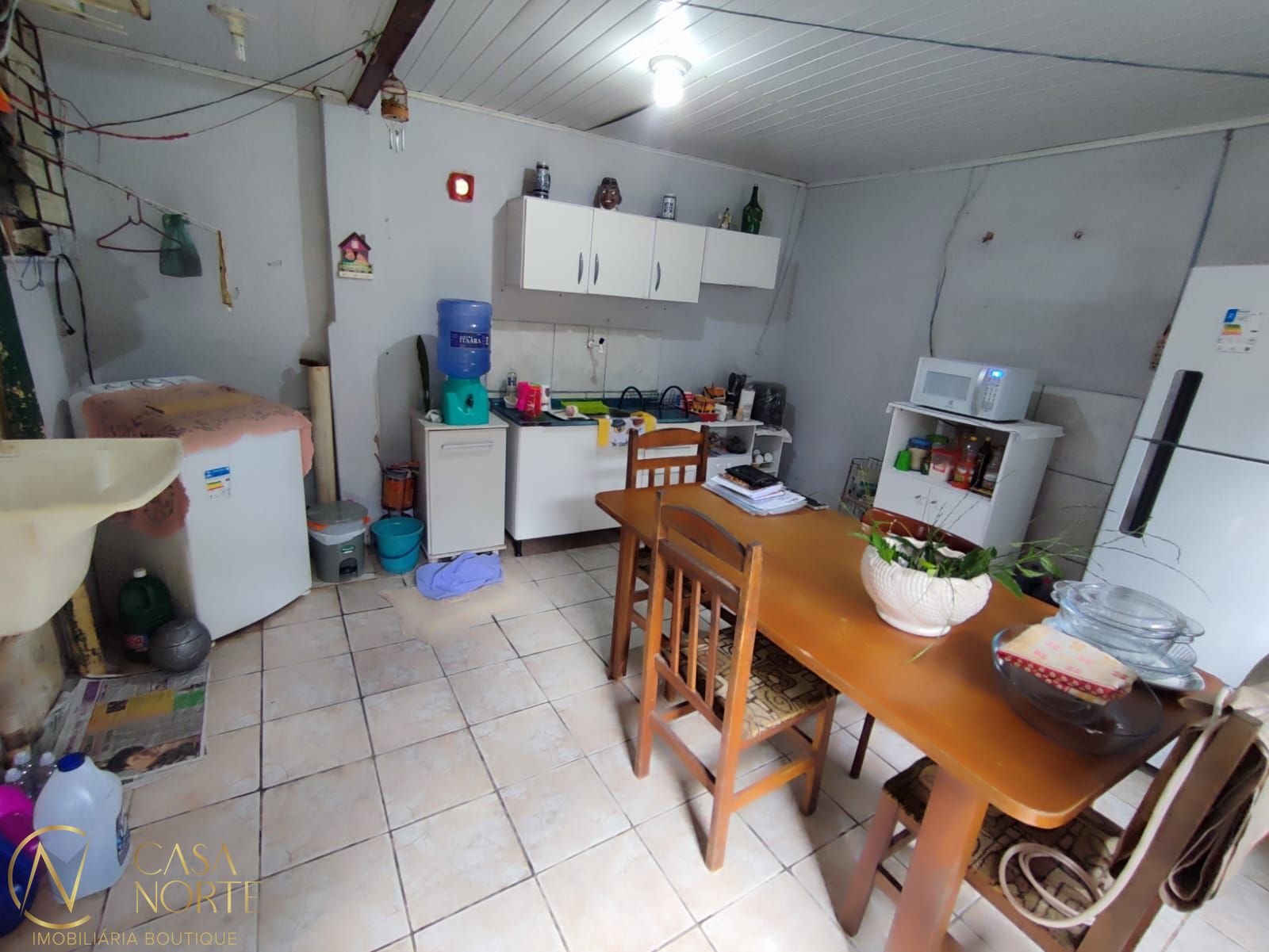 Casa à venda com 3 quartos, 90m², 1 vaga, Acesso Quatro no bairro Restinga em Porto Alegre