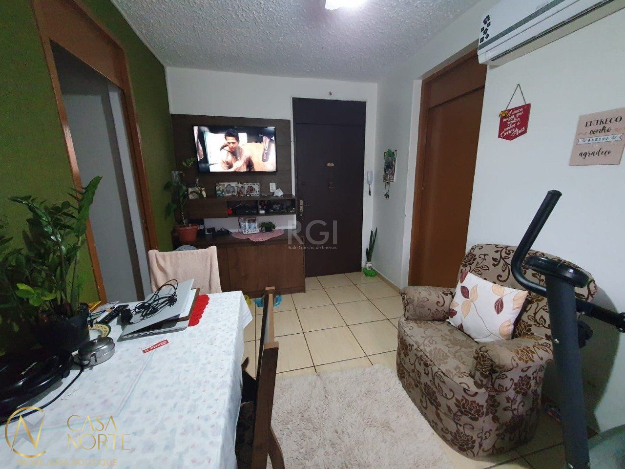Apartamento à venda com 2 quartos, 50m², 1 vaga, Rua Ventos do Sul no bairro Vila Nova em Porto Alegre