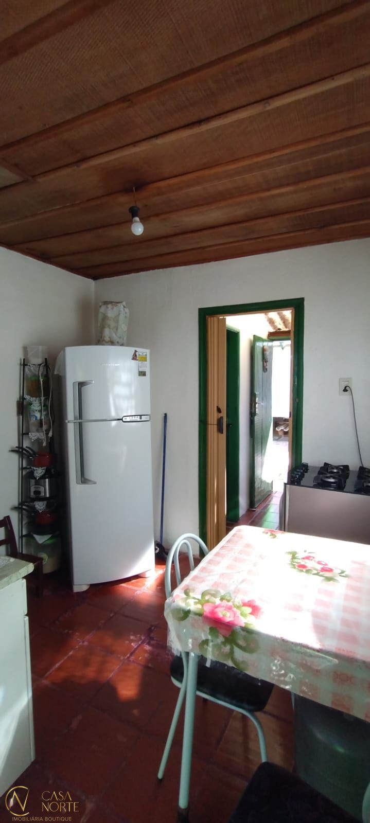 Casa à venda com 2 quartos, 100m², 1 vaga, Rua Bandeirantes-Lomba do Pinheiro no bairro Lomba do Pinheiro em Porto Alegre